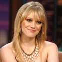 Hilary Duff doet het goed in de popcharts